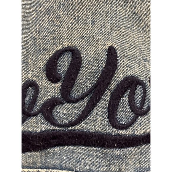 Forever 21 NEW YORK GRAPHIC EMBROIDERED OVERSIZED DENIM JACKET - SIZE L - Picture 6 of 7